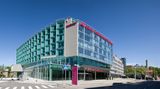 Meriton Grand Conference & Spa Hotel